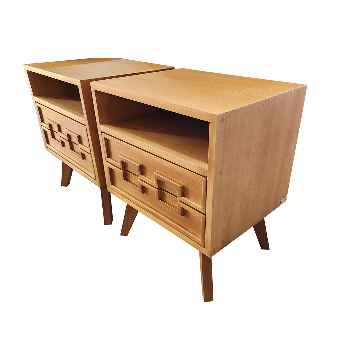 Conjunto 02 Mesas de Cabeceira Trindade Em Madeira Maciça