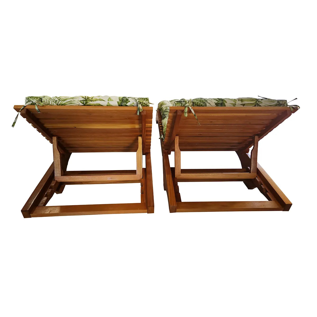 Conjunto Espreguiçadeira De Madeira Maciça Penedo Com Futons Inclusos