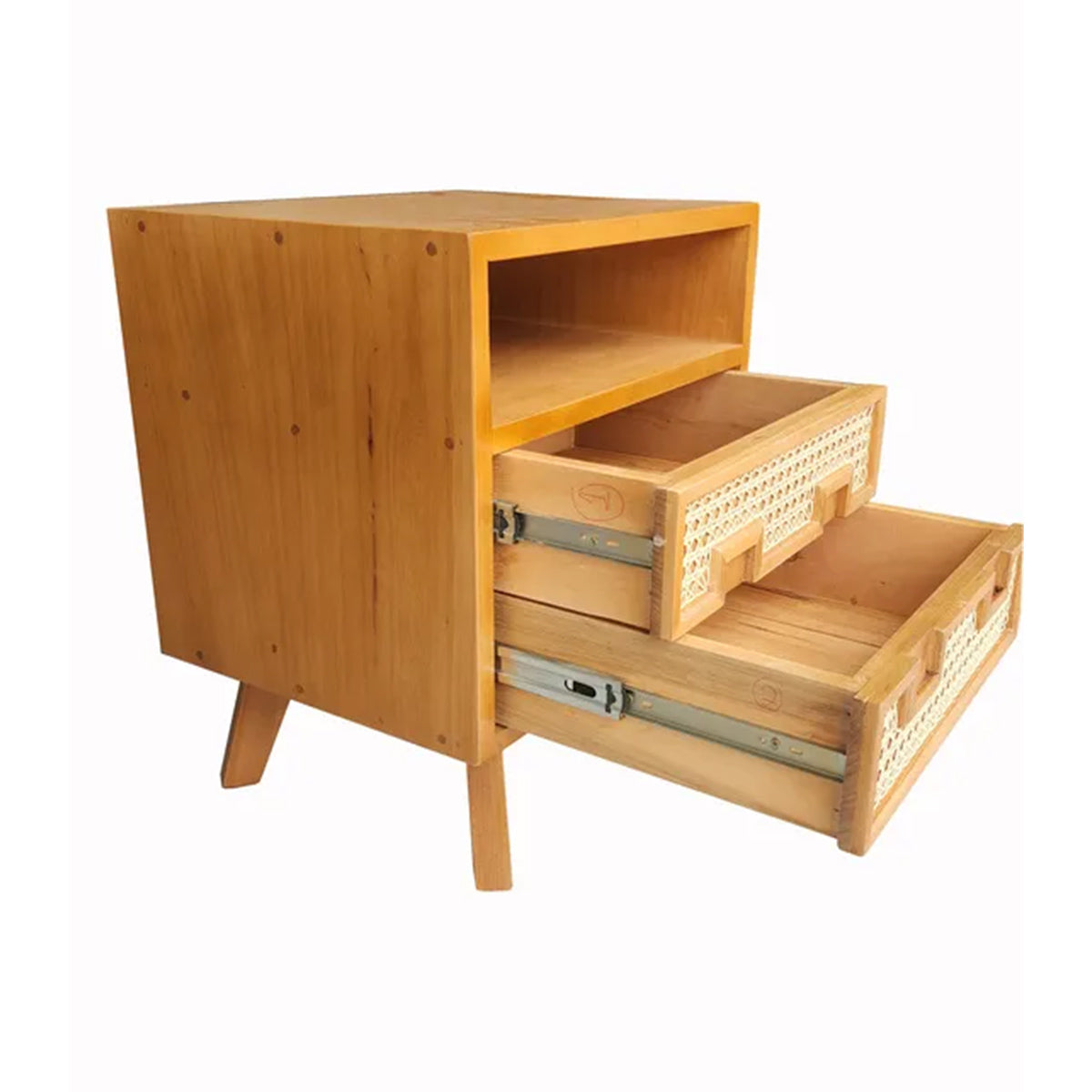 Mesa de Cabeceira De Madeira Maciça Demolição Trindade Com Duas Gavetas Frente Em Palhinha