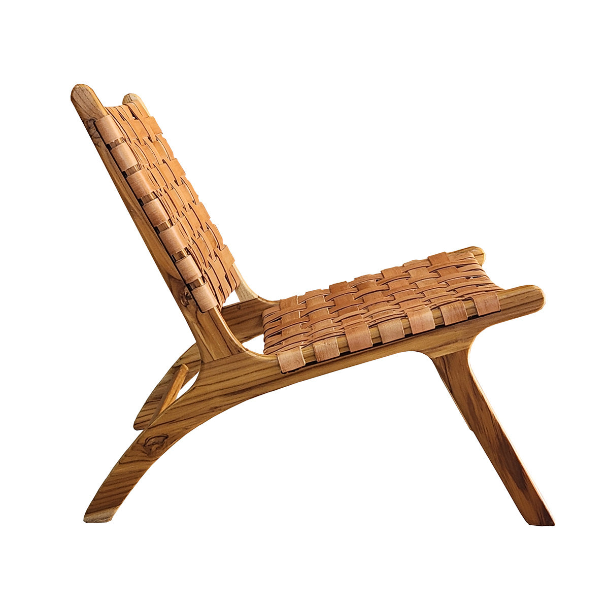 Poltrona de Madeira Teka em Couro Cru Caraíva