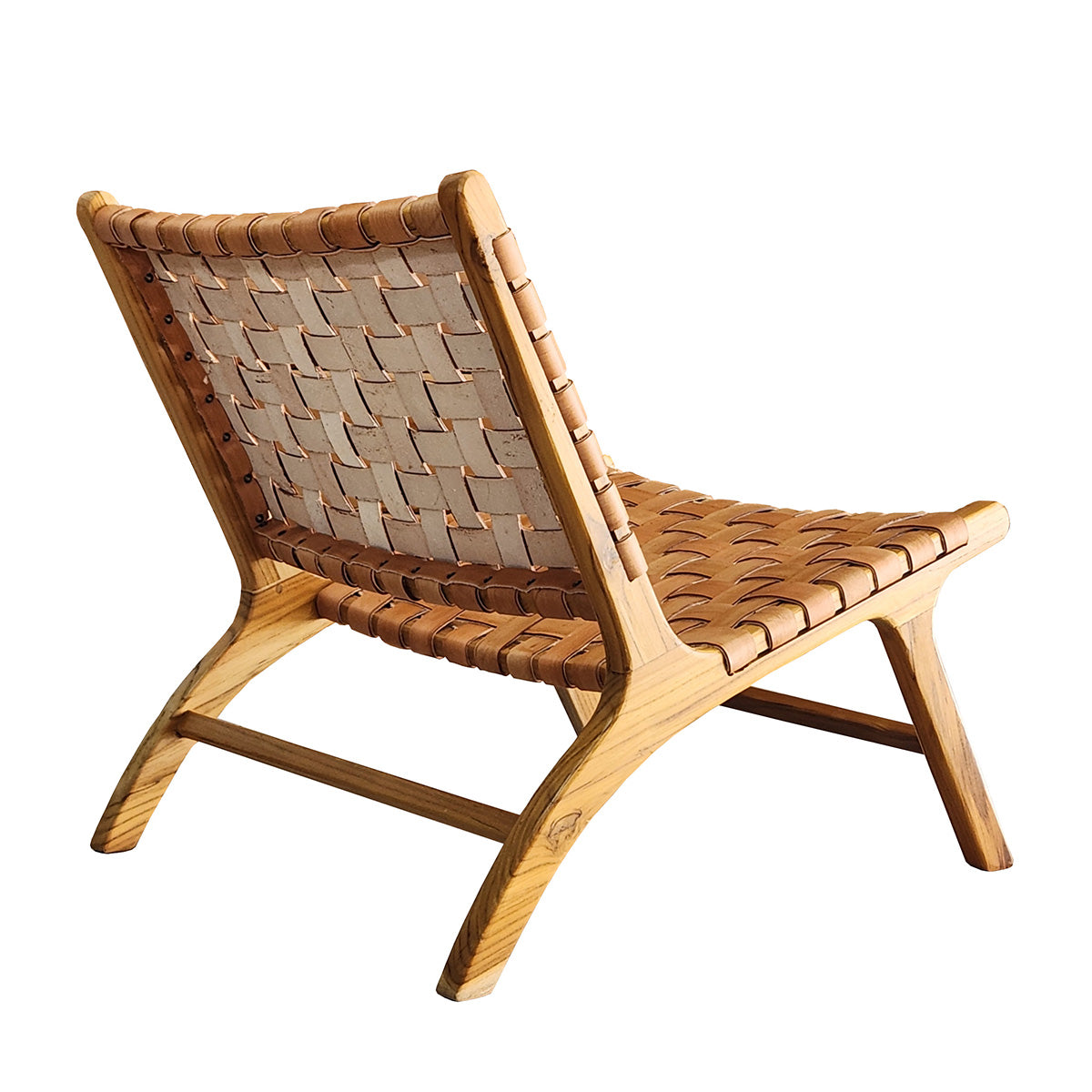 Poltrona de Madeira Teka em Couro Cru Caraíva