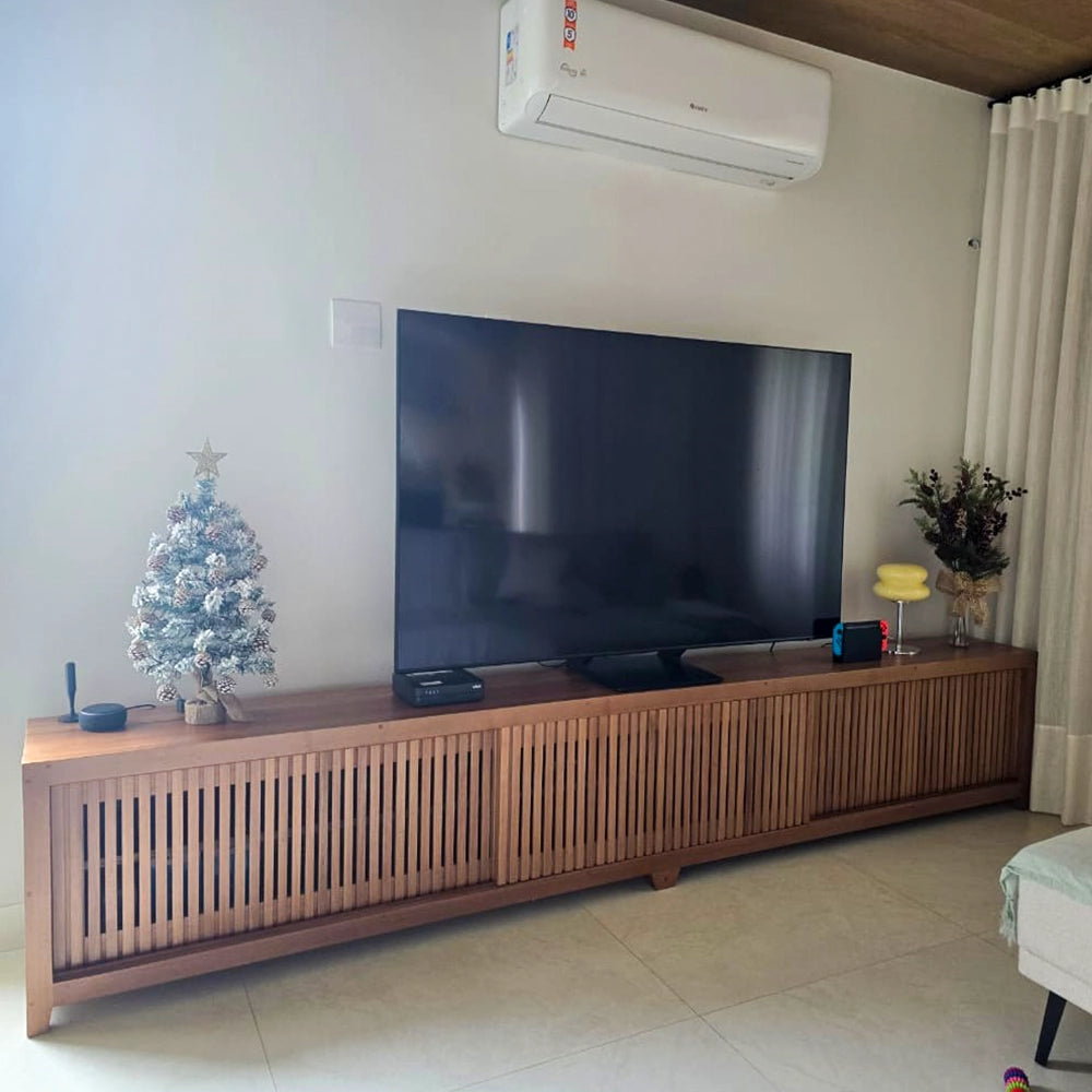 Rack De Madeira Maciça Com Portas Ripadas Bandeirantes