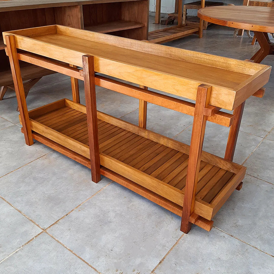 Aparador De Madeira Maciça Demolição Camboriú Com Uma Prateleira Baixa - Marcenaria Bicho do Mato