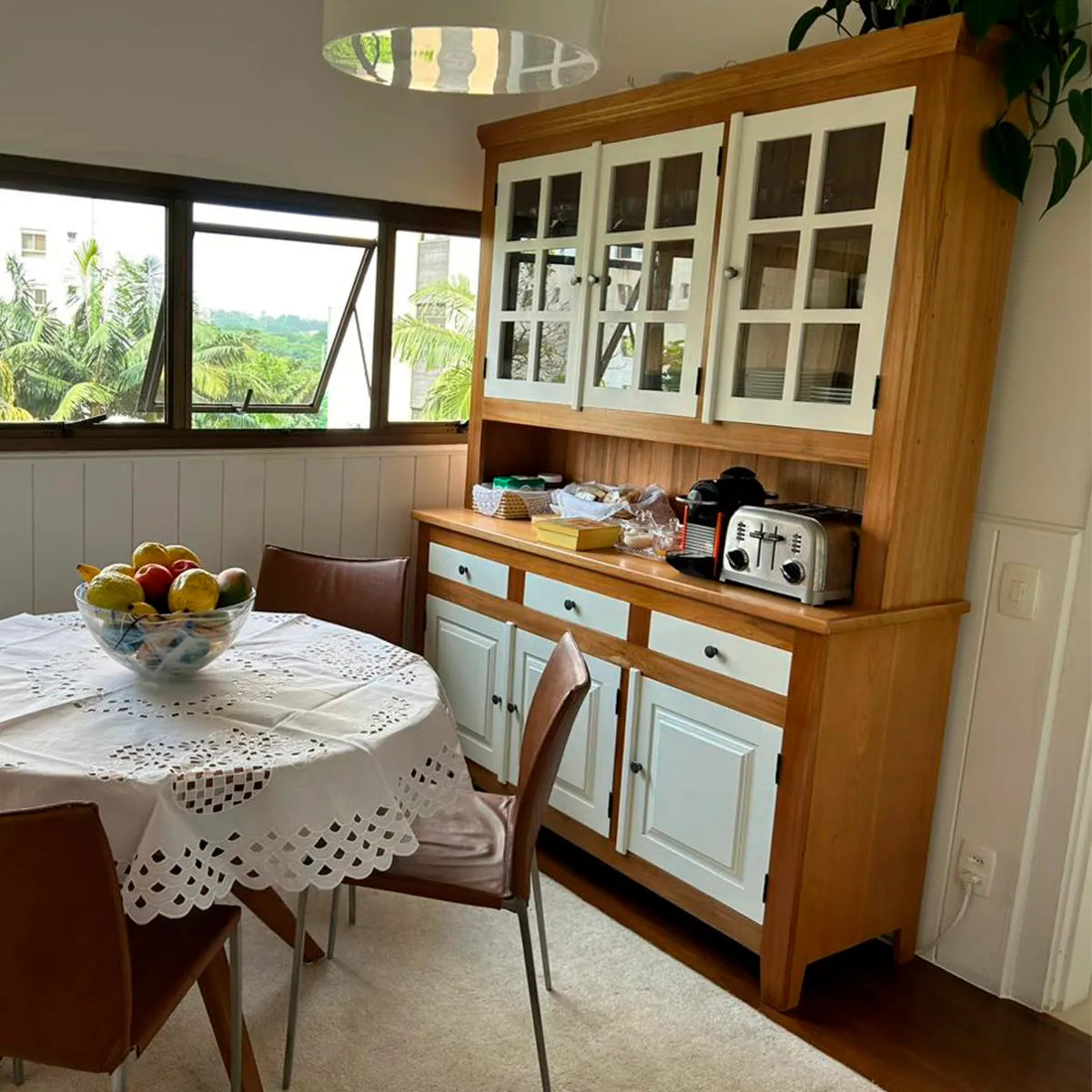 Armário e Cristaleira De Madeira Maciça Demolição Minas Com Portas E Gavetas Brancas