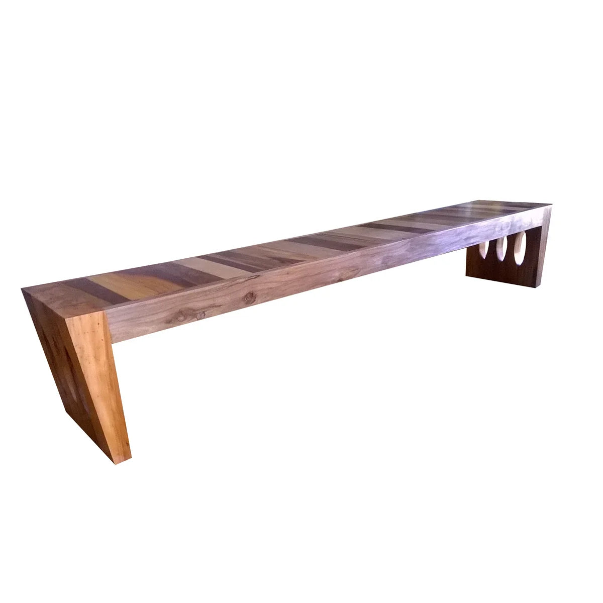 Banco De Madeira Maciça Demolição Abrolhos Com Pés Com Desenhos Recortados - Marcenaria Bicho do Mato