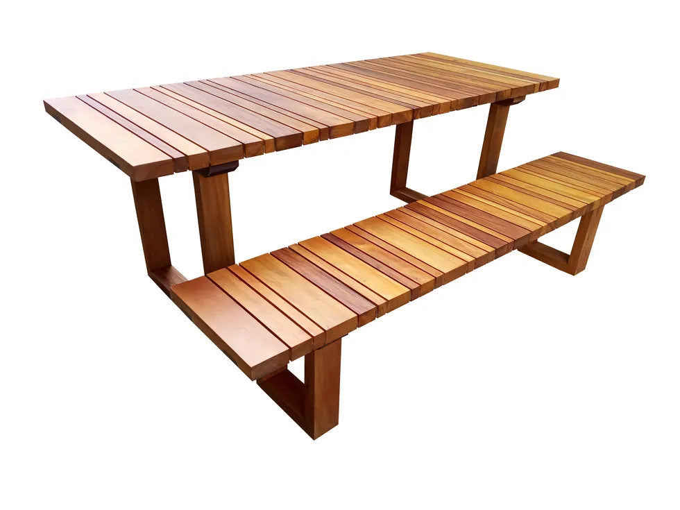 Conjunto De Mesa De Jantar E Um Banco De Madeira Maciça Demolição Geribá