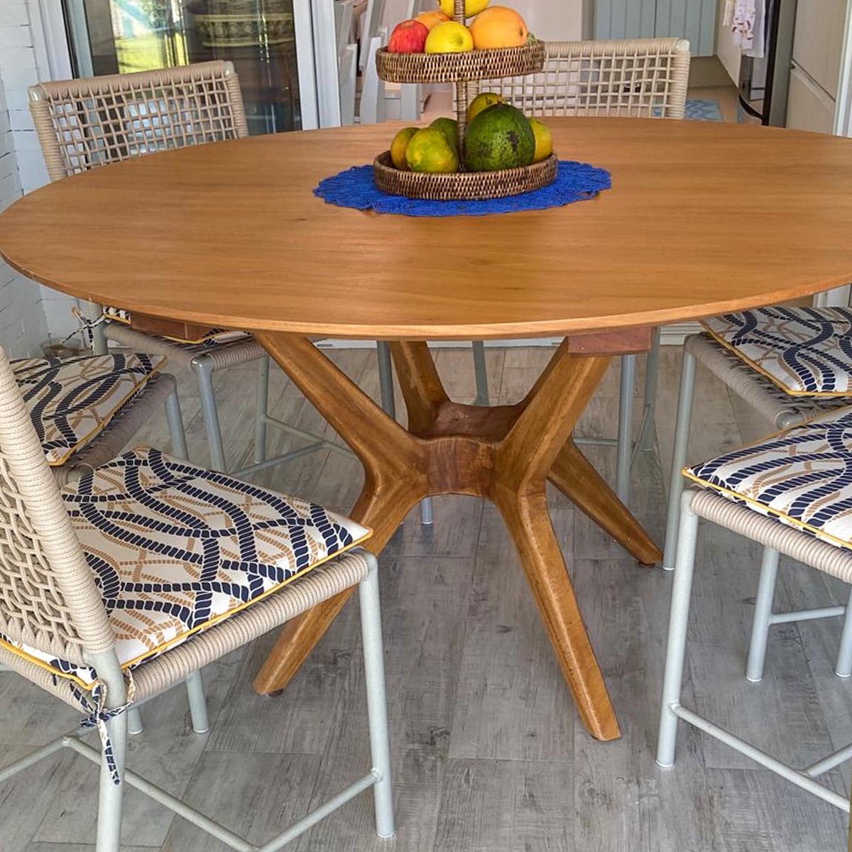 Mesa De Jantar Redonda De Madeira Maciça Demolição Praia Do Forte