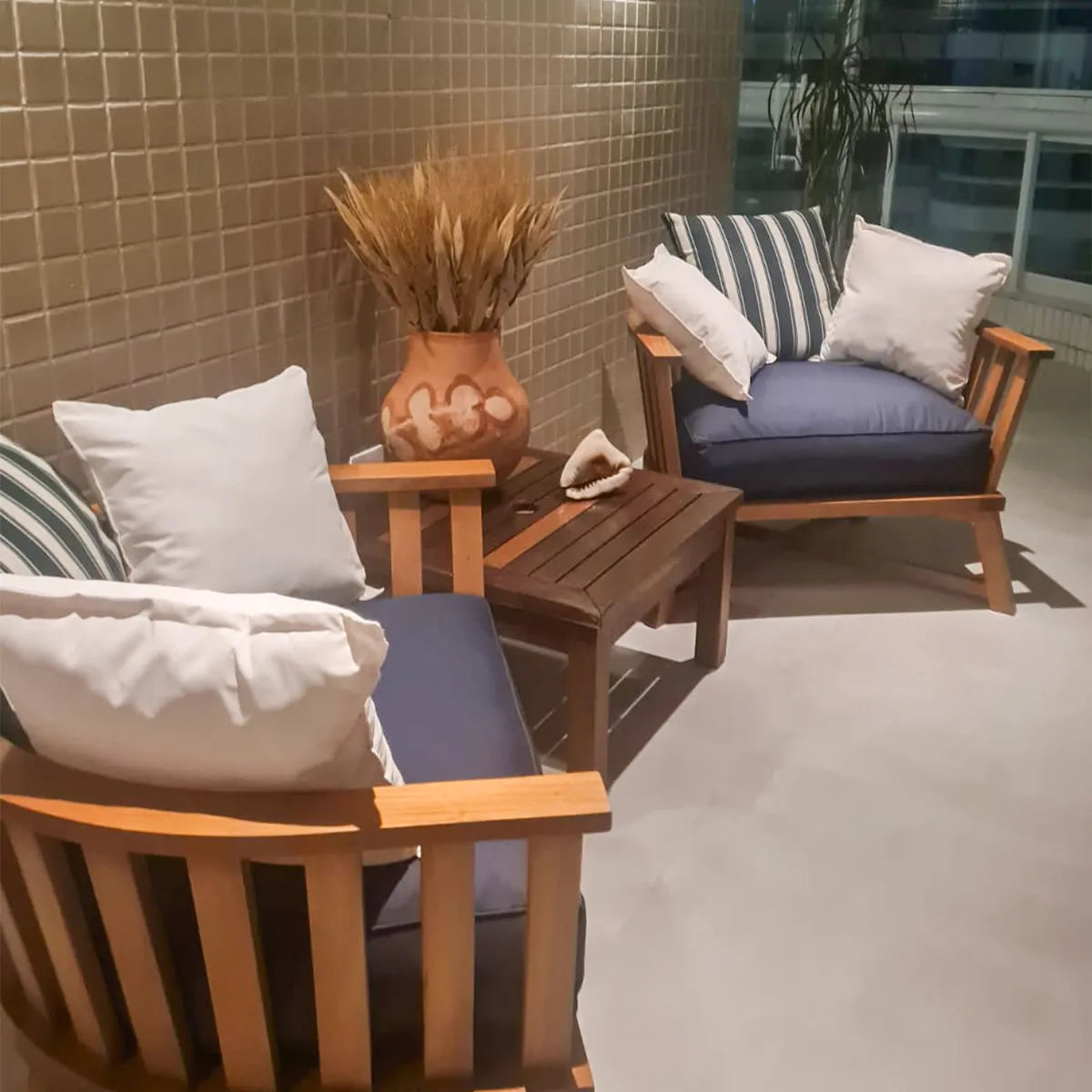 Poltrona Sofá De Madeira Maciça Demolição Com Futon Incluso E Almofadas