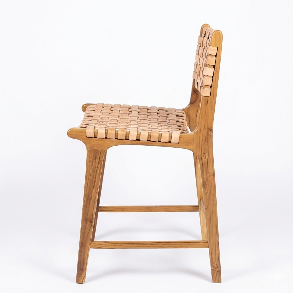 Banqueta Alta Albatroz em Couro Cru Trançado à Mão