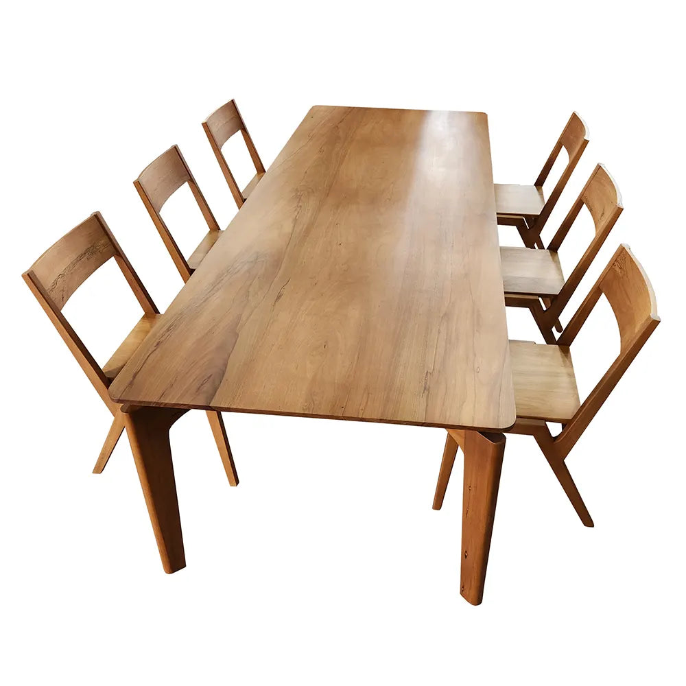 Conjunto mesa de jantar Maresias + cadeiras Colibri