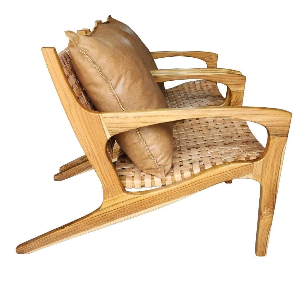 Conjunto 02 unidades de Poltrona de Madeira Teka em Couro Cru Encanto com almofada