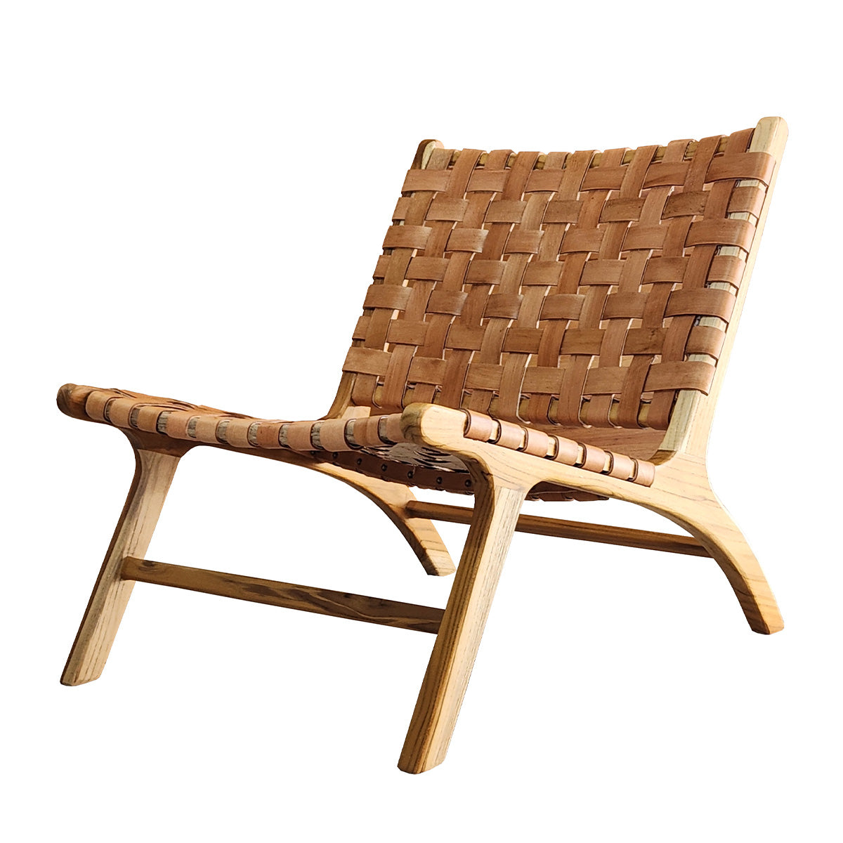 Poltrona de Madeira Teka em Couro Cru Caraíva